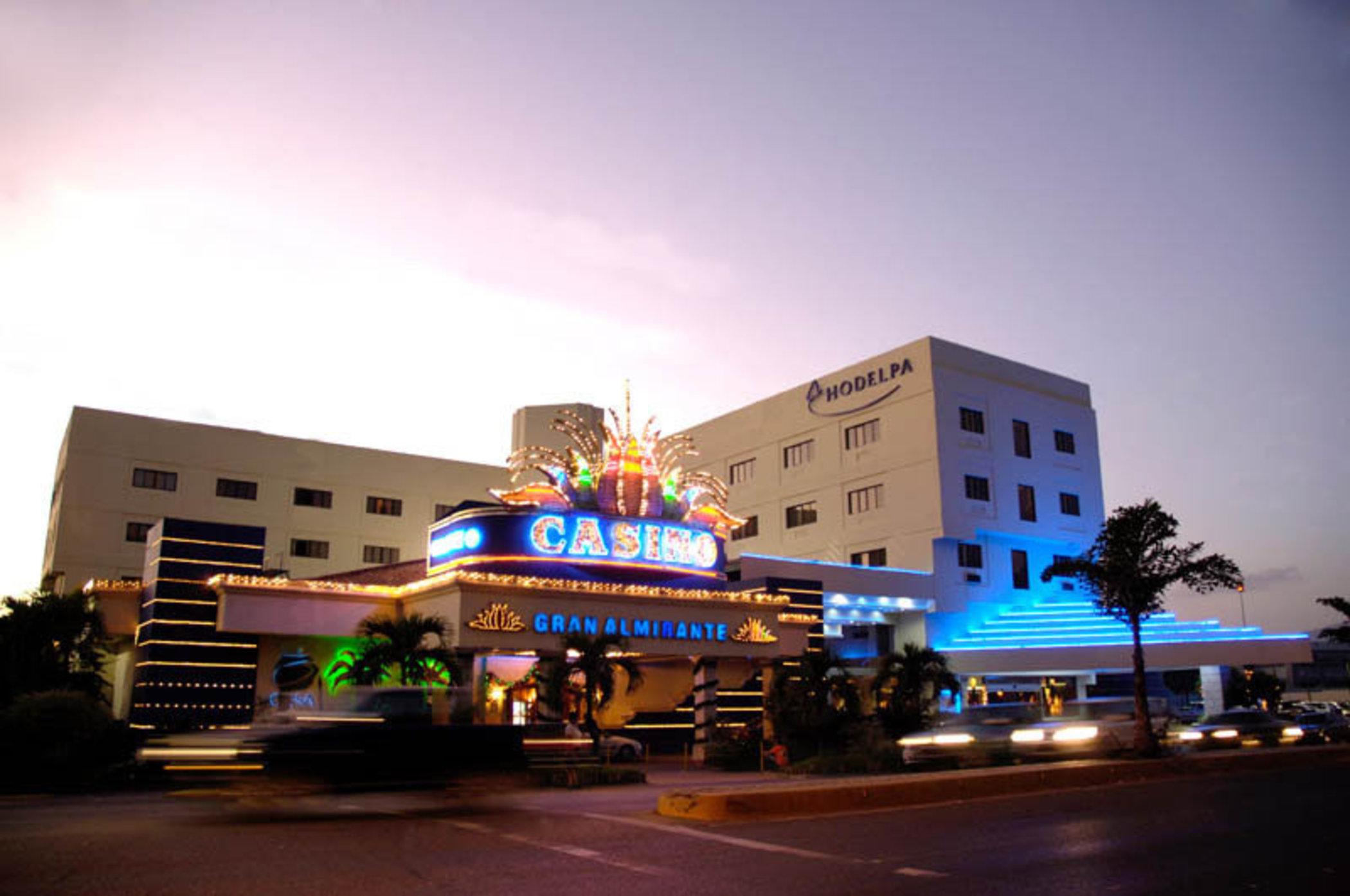 Hodelpa Gran Almirante Otel Santiago De Los Caballeros Dış mekan fotoğraf
