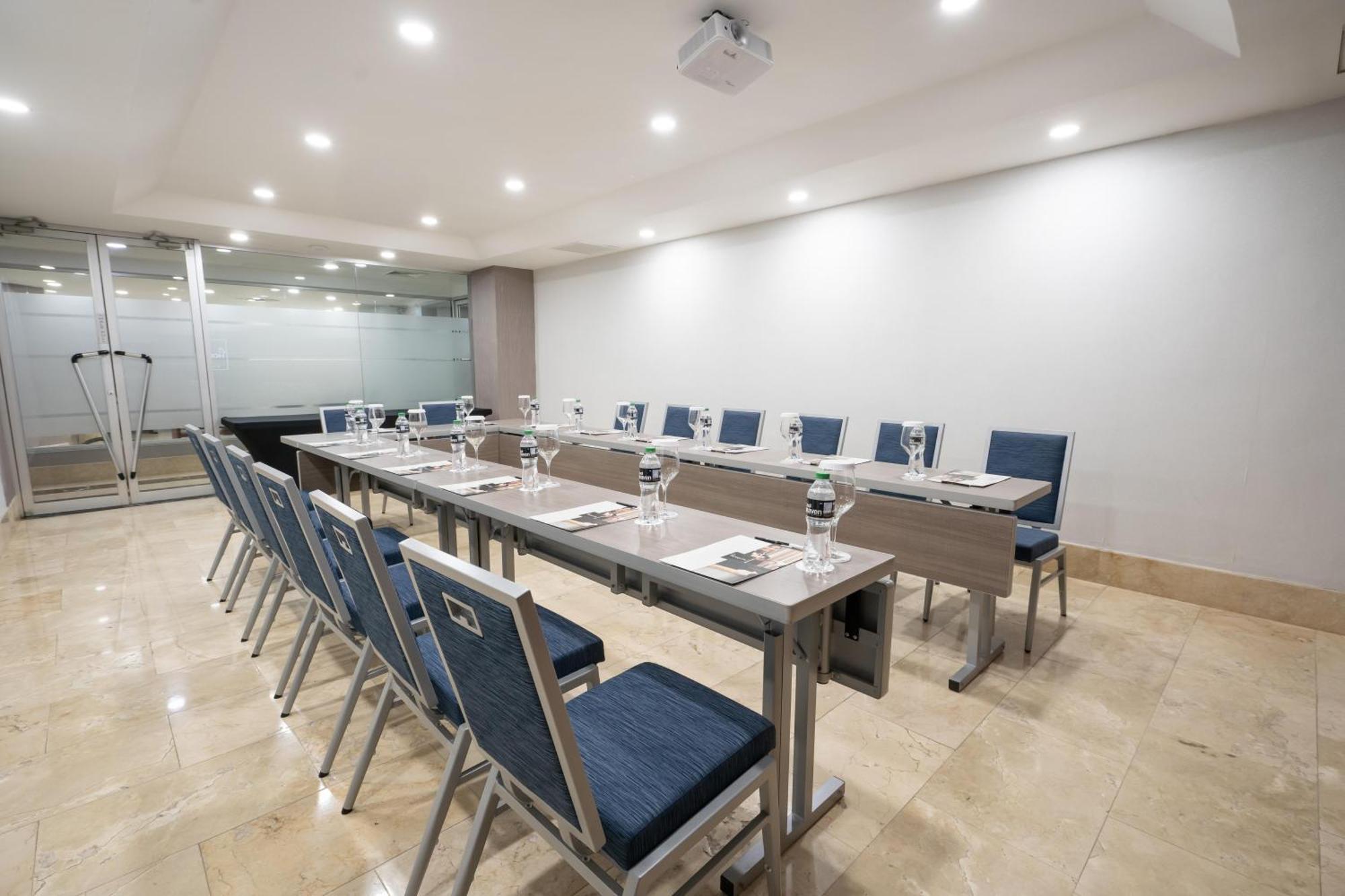 Hodelpa Gran Almirante Otel Santiago De Los Caballeros Dış mekan fotoğraf