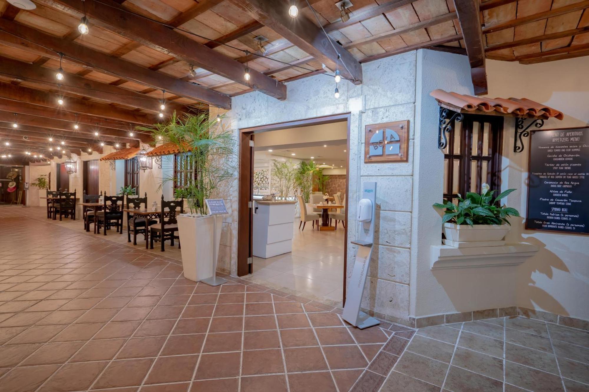 Hodelpa Gran Almirante Otel Santiago De Los Caballeros Dış mekan fotoğraf