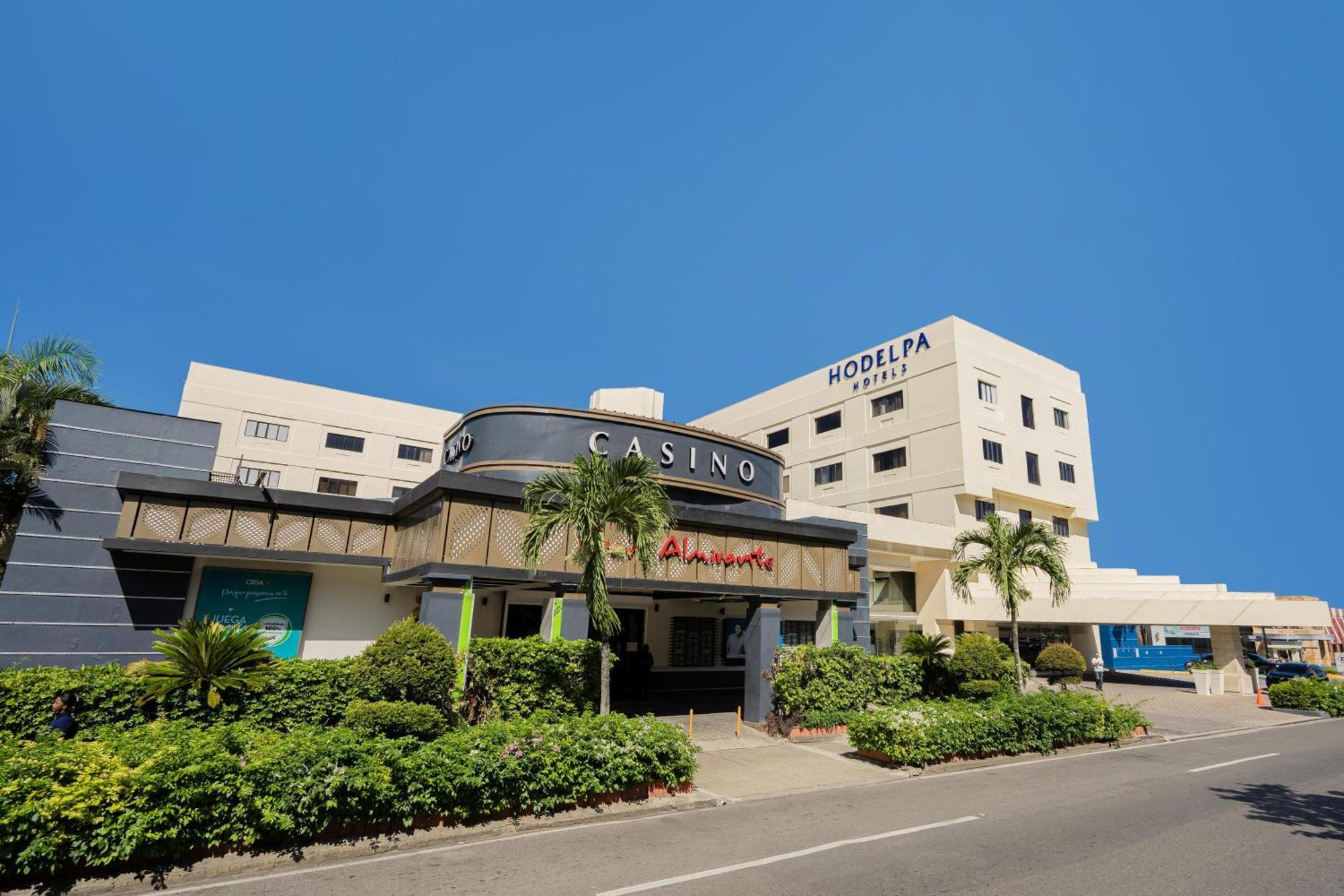 Hodelpa Gran Almirante Otel Santiago De Los Caballeros Dış mekan fotoğraf